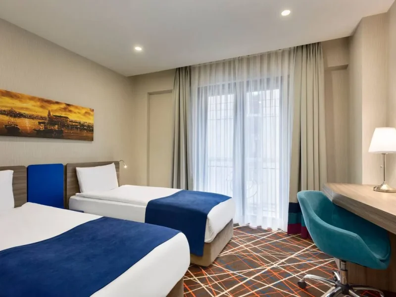 Tryp by Wyndham Taksim Room